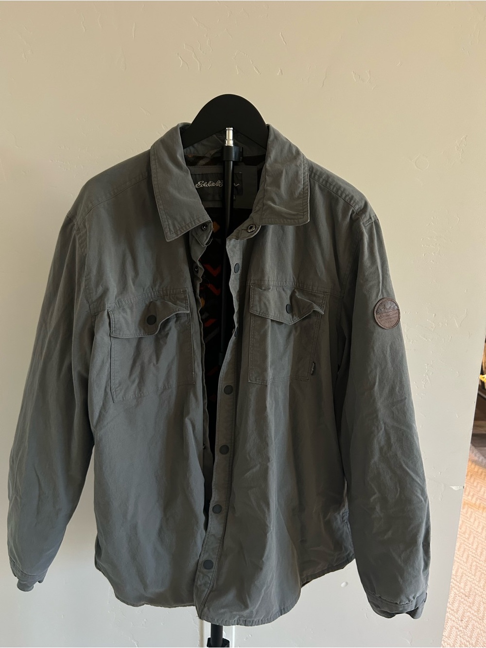 Eddie Bauer Men’s XL Gray Fleece Lined Shirt Jacket Snap Front Outdoor